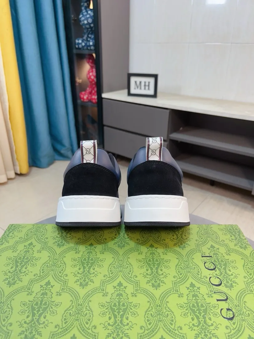 Men's shoes 💰420🌹🌹[GUCCI] Gucci's new lace-up casual men's shoes are on the market first, and the materials and workmanship are superior to all versions on the market. The highest quality shipped first-layer cowhide with imported original perforated materials➕genuine leather lining, privately molded soft outsole, high foot comfort, imported special materials highlight the brand's unique charm, high-end customization 38-44